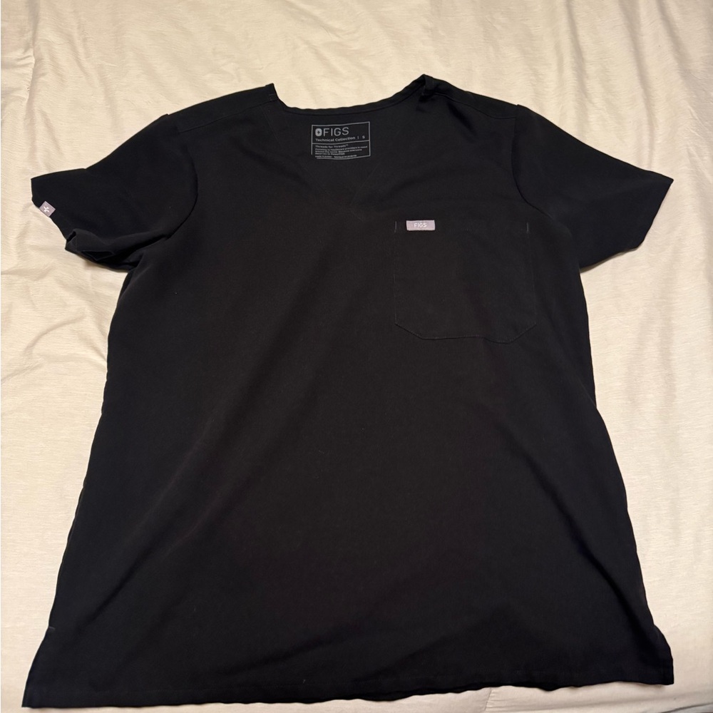 women’s scrub top